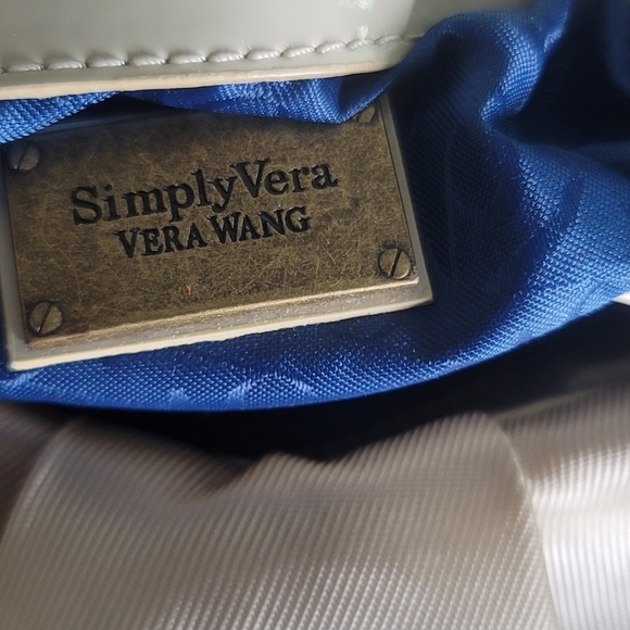 Simply Vera Wang Handbag Purse Ivory Shoulder Saddle Hand Bag - Picture 6 of 6